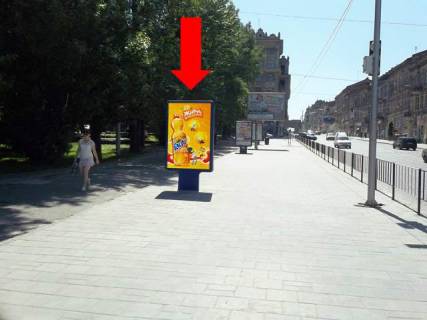 Citylight B in Lviv, 1.8x1.2  Gorodoc'ka st. / Aroslava Mudrogo st., z centru Photo 1