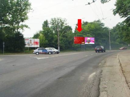 Billboard A in Lviv, 3x6  Cornovola av. / Varsavs'ka st., bila AZS "WOG", v centr, liva Photo 1