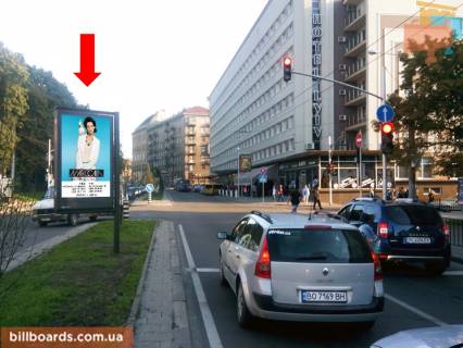 Cityscroll A in Lviv, 1.8x1.2  Cornovola av., 9 / Zernova st., rozdil'nik, bila gotelu "L'viv", na svitlofori, v centr Photo 1