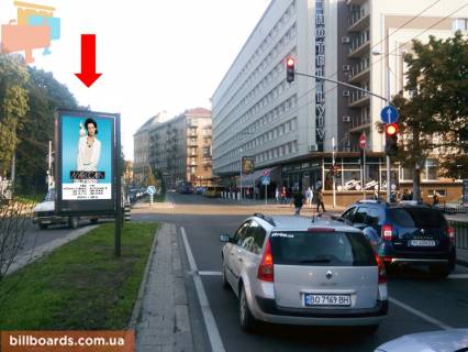 Cityscroll A in Lviv, 1.8x1.2  Cornovola av., 9 / Zernova st., rozdil'nik, bila gotelu "L'viv", na svitlofori, v centr Photo 1