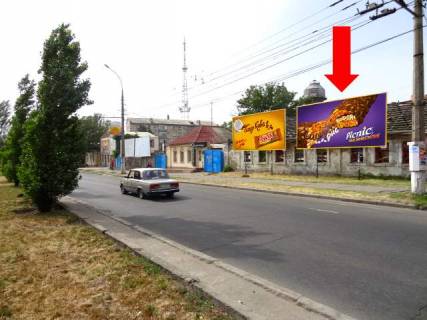 Billboard A in Mykolaiv, 3x6  Central'nij av. (kol. Lenina av.) / Rumina st., 36, v bik Central'nogo rinku, supermarketu "Fokstrot", prava Photo 1