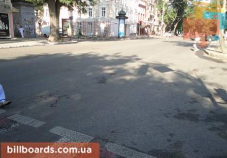 Citylight  in Odessa Uspenskaa st., 89 / Aleksandrovskij av., vozle magazina "Button" Photo 1