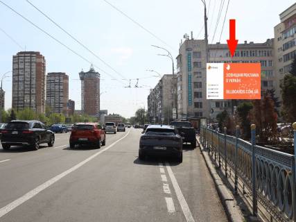 Video Billboard A in Kyiv, 2.3x3.14  Українки бул., 26 / ул.Алмазова (колиш. вул. Кутузова), на світлофорі, біля "KFC", ст. м. "Печерська", з центру - 583717 Photo 1