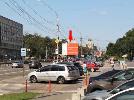 Video Billboard A in Kyiv, 2.3x3.14  Берестейський пр. (колиш. пр. Перемоги), 26, навпроти ст.м. "Політехнічний інститут", біля ТРЦ "Smart Plaza", супермаркету "Сільпо", з центру - 583345 Photo 1