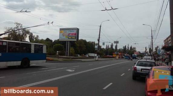 Prismatron, Prism B in Vinnytsia Kiivs'ka st. / Geroiv Cornobila pl. (kolis. Zovtneva pl.), bila supermarketu "El'dorado", v centr - 75076 Photo 1