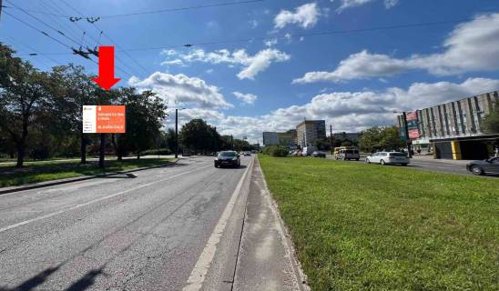 Backlight B in Lviv, 2.3x3.14  Cornovola av., 61, z centru, bila  Institutu bankivs'koi spravi, supermarketu "Fokstrot", "McDonald''s" Photo 1