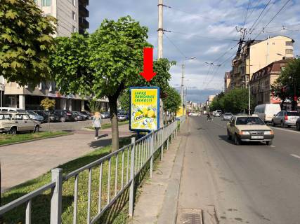 Citylight B in Ivano-Frankivsk, 1.8x1.2  Nezaleznosti st., 89, navproti Pedagogicnogo institutu Photo 1