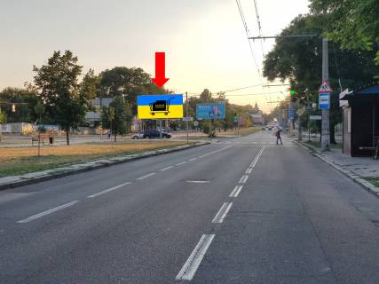 Billboard A in Mykolaiv, 3x6  Central'nij av. (kol. Lenina av.) / M. Mors'ka st., 2, bul'var, do centru Photo 1