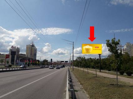 Video Billboard A in Kyiv, 3x6  Banderi av. (kolis. Moskovs'kij av.) 22, navproti avtosaloniv "Ukravto", "Mazda", v storonu st. m. "Pocajna" - 456924 Photo 1