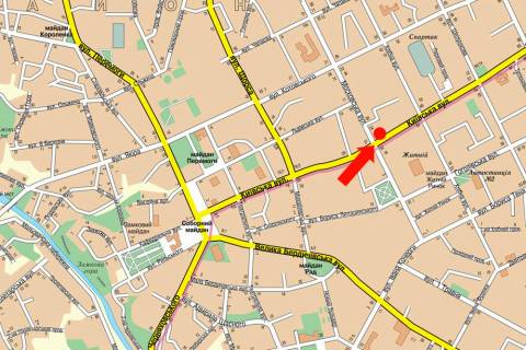 Citylight  in Zhytomyr, 1.8x1.2  Kiivs'ka st., 39 / Nebesnoi Sotni st. (kol. Moskovs'ka st.), bila CUMu, magazinu "Plato", na svitlofori scheme