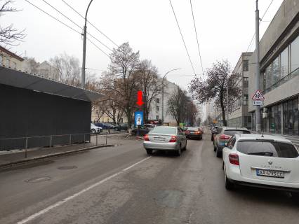 Citylight  in Kyiv, 1.8x1.2  Moskovs'ka st., 8, navproti, v storonu Klovs'kogo uzvozu Photo 1