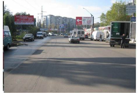 Billboard B in Mykolaiv Peremogi pl. - Kosmonavtiv st. Photo 1