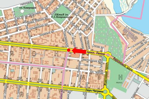 Prismatron, Prism A in Mykolaiv, 3x6  Central'nij av. (kol. Lenina av.) / 6-ta Slobids'ka st. (kol. Komsomol's'kaa st.), bul'var, bila DT "Pivdennij Bug" - 19530 scheme