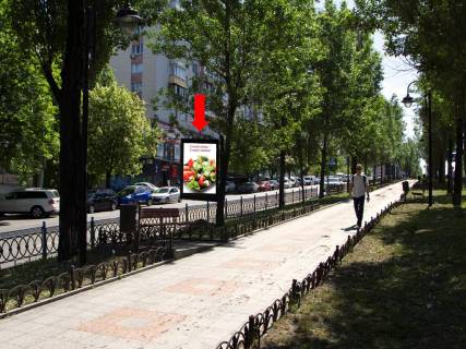 Citylight B in Kyiv, 1.8x1.2  Ukrainki bst., 3, na svitlofori, v storonu pl. L. Ukrainki Photo 1