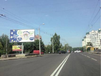 Billboard B in Rivne Suhevica st. - Bogoavlens'ka st. (kolis. Cernaka st.) Photo 1