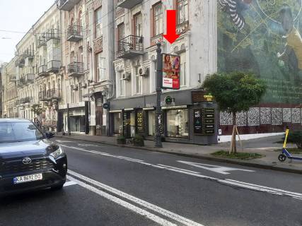 Citylight A in Kyiv, 1.8x1.2  V. Zitomirs'ka st. / Goncara st., na svitlofori, v storonu st. Hresatik Photo 1