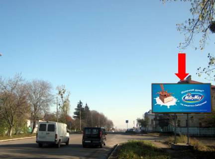 Billboard A in Rivne, 3x6  Mlinivs'ka st., 13, 600 m. do avtosalonu "Bogdan-Avto", v centr Photo 1