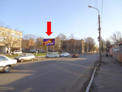 Billboard  in Oleksandria, 3x6  Persotravneva st., 9 / Sevcenka st. Photo 1