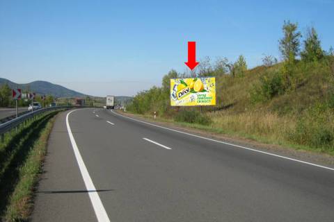 Billboard A in Seredne, 3x6  Траса Київ-Чоп, с. Середнє, в бік м. Ужгород, біля виноградників Photo 1