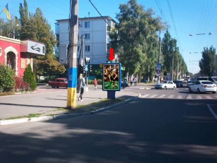 Citylight B in Kremenchuk, 1.8x1.2  Persotravneva st., 47/17 / Gagarina st. Photo 1