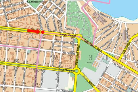 Billboard B in Mykolaiv, 3x6  Central'nij av. (kol. Lenina av.) / 6-ta Slobids'ka st. (kol. Komsomol's'kaa st.), bul'var, bila DT "Pivdennij Bug", navproti zupinki, liva scheme