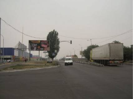 Billboard B in Rivne Makarova st., 17 Photo 1