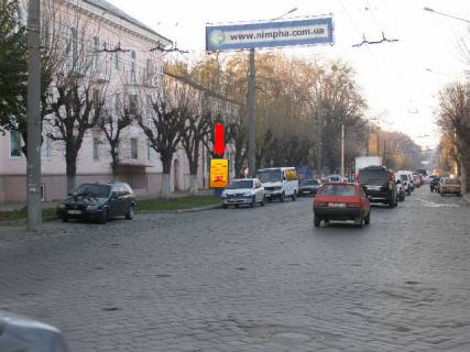 Citylight  in Chernivtsi, 1.8x1.2  Golovna st., 104 / Serbanuka st. (kol. Capaeva st.), v centr Photo 1