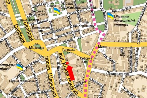 Citylight  in Lviv, 1.8x1.2  Knaza Romana st., 1, bila Platinum Bank, gotelu "Swiss" scheme