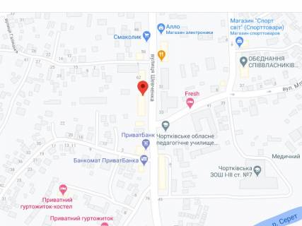 Billboard A in Chortkiv Sevcenka st.,14, apteka "Med Servis", NoL031, prajs za rolik 10 sek 1 vihid/5 hvilin, z 8:00-22:00. Rozrahunok dla insih parametriv translacii utocnujte u menedzera. scheme