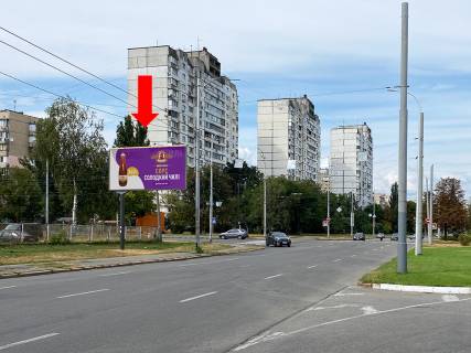 Billboard B in Kyiv, 3x6  Geroiv Kosmosu st. / Kolasa st., bila AZS "Socar", v storonu st. Zmerins'koi Photo 1