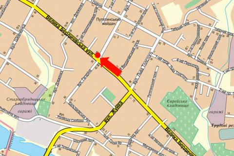 Billboard A in Zhytomyr, 3x6  Berdicivs'ka st., 83 / Gagarina st., na svitlofori, v centr scheme