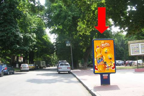 Citylight A in Khmelnitsky, 1.8x1.2  Volodimirs'ka st. / Proskurivs'ka st., 44, navproti gotelu "Zovtevij" Photo 1