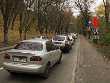 Citylight A in Kyiv, 1.8x1.2  Parkova doroga st., 50 m. do Parkovogo mostu, v bik Grusevs'kogo st., Evropejs'koi pl. Photo 1