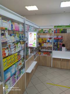 Billboard A in Oleksandria Sobornij av., 122A, apteka "Med Servvs", NoDn079, prajs za rolik 10 sek 1 vihid/5 hvilin, z 8:00-22:00. Rozrahunok dla insih parametriv translacii utocnujte u menedzera. Photo 1