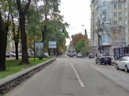 Cityscroll A in Kyiv, 1.8x1.2  Niznij Val st., 51 - Pocajnins'ka st., na svitlofori Photo 1