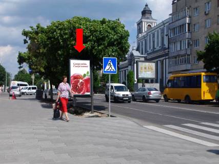 Citylight B in Zhytomyr, 1.8x1.2  Kiivs'ka st., 1 / Soborna pl., bila centru obslugovuvanna abonentiv "Kiivstar" Photo 1