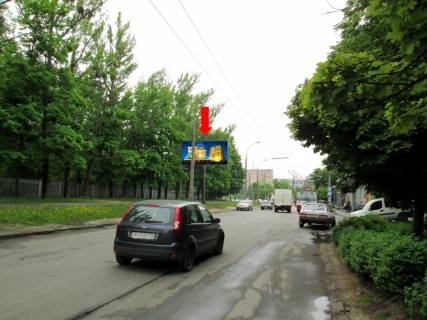 Billboard  in Kharkiv, 3x6  Proskuri st., 12 / st. Astronomicna, bila magazinu "Prostor", v centr Photo 1