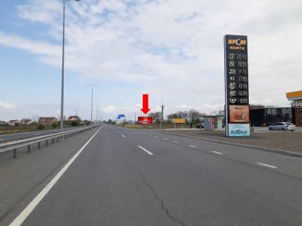 Billboard  in Uzhgorod, 3x6  Kontrol'no-propusknij punkt "Cop", v''izd z boku Ugorsini Photo 1