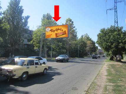 Billboard B in Odessa, 3x6  Malinovs'kogo st., 15, z boku Admiral's'kogo av. (flazok) Photo 1