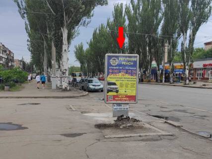 Citylight B in Krivy Rig, 1.8x1.2  Metalurgiv av., 9 Photo 1