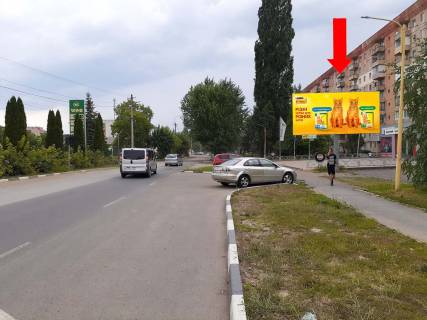 Billboard A in Uzhgorod, 3x6  Kapusans'ka st., 159 / Bab''aka st., navproti AZS "WOG", v centr Photo 1