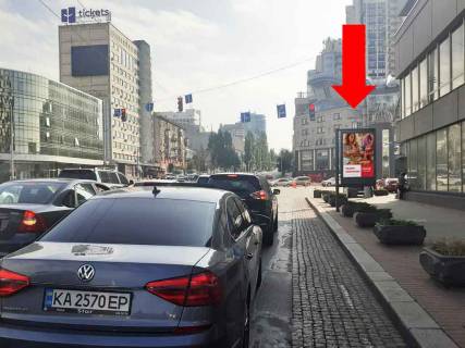 Scrolller, Scroll A in Kyiv, 1.8x1.2  Peremogi pl., 1, na svitlofori, bila gotelu "Libid'", v storonu bst. Sevcenka - 470117 Photo 1