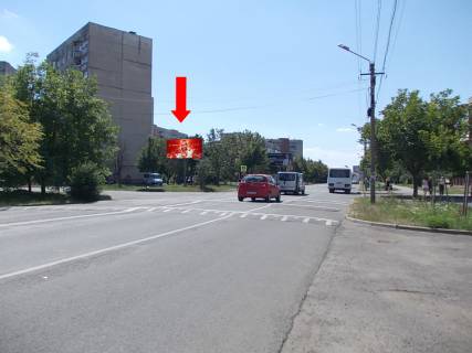 Billboard  in Mukachevo, 3x6  Rosvigivs'ka st. / Universitets'ka st., mikrorajon "Rosvigovo", bila rinku Photo 1