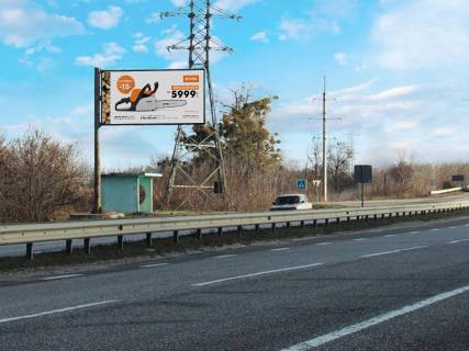 Billboard B in Pisochin, 3x6  Траса Київ - Харків (М-03), смт Пісочин, зупинка Райєлівівка, в'їзд з боку Харкова Photo 1