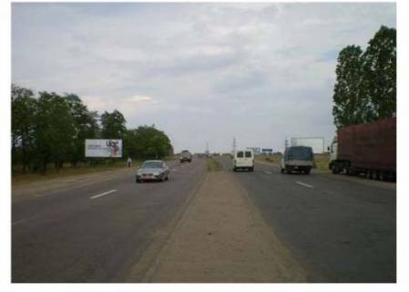 Billboard B in Mykolaiv Troic'ka st. (kolis. Kirova st.) - Bastans'ke sose, bila avtorinku Photo 1