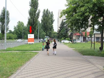 Citylight A in Kyiv, 1.8x1.2  Rusanivs'ka naberezna, 6, kafe "Pesto", v storonu st.m. "Livoberzna" Photo 1