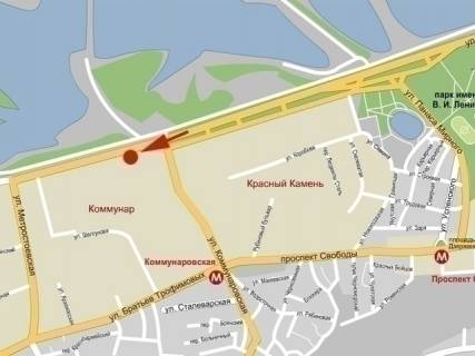 Billboard B in Dnipro (Dnipropetrovsk), 6х3  st.Naberezna Zavods'ka, z-m Pokrovs'kij Cervonij Kamin', Parus scheme