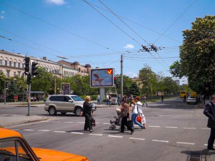 Scrolller, Scroll + in Dnipro (Dnipropetrovsk), 4х3  av.D.Avornic'kogo - st.Andria Fabra, roller 4h3 - 174082 Photo 1