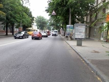 Citylight  in Dnipro (Dnipropetrovsk) av.Gagarina, 33, mag. EVA Photo 1