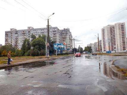 Billboard B in Dnipro (Dnipropetrovsk), 6х3  av.Miru - st.Serbini, magazin "ATB-market" Photo 1